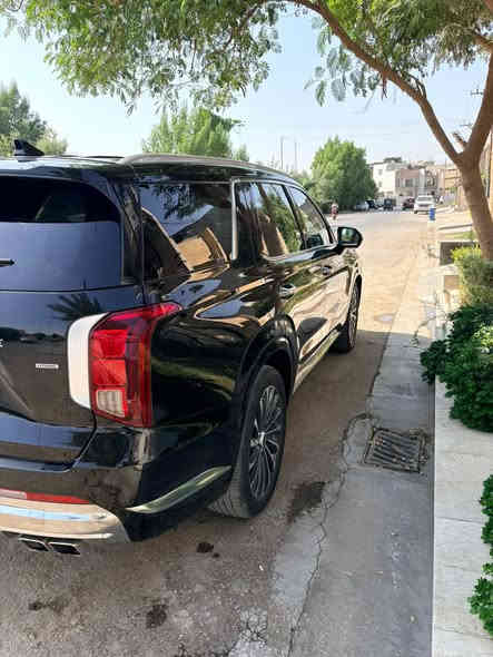 سلام عليكم

هيونداي بلسايد ٢٠٢٤ كالكرافي ١/١

السياره بيها فقط بنيد وشويه بارد بالجاملخ 

مواصفات 

كشنات جلد

كشنات تدفئه تبريد

مساج 

٥ مودات قياده (spert/eco/comfort/smart/snio)

شاشه 

عداد ديجتال

٥ كامرات

بصمه 

مرايه وسطيه كامره 

عدادات بيها كامرات 

كشنات منفصله 

بانوراما 

مكينه ٣٨٠٠  / ٦ سلندر

نقطه عمياء 

مري هيتر 

وبعد بيها هواي مواصفات

السعر 285 وبيها مجال بسيط
***********
