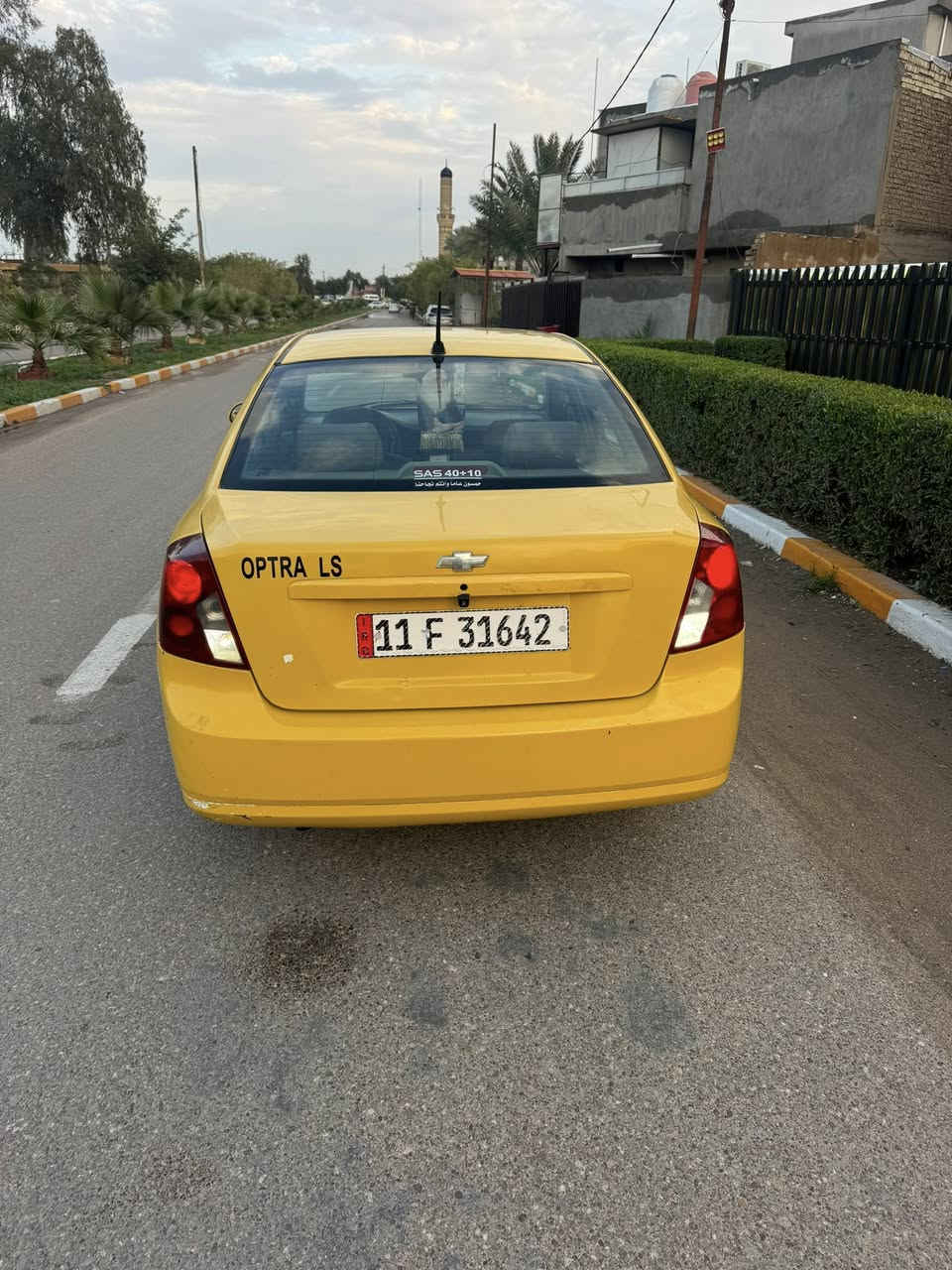 اسلام عليكم اوبترا موديل ٢٠١١ شركه العامه مصبوغه عام لجماليه بيها جاملغ ابدل امامي مصفره من كلشي السياره اباسمي مكاني بغداد المحموديه السعر ٦٧وبيه مجال هاذا رقمي ***********
