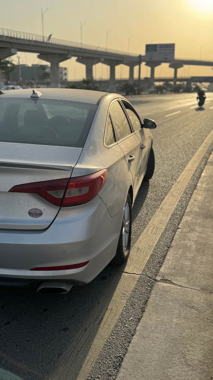 سوناتا 2016 مكينه2400 GDi رقم بصرة تحويل ثاني يوم كير مكينه حداديه جاهزه حادثه جدا بسيط وارد أمريكي مكان السيارة بصرة رقم الهاتف *********** واتساب فقط السعر 120 وبيها مجال البصرة, العراق
