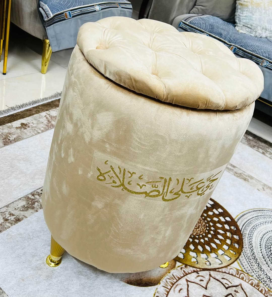 خزان لسجاده الصلاه 
سعر ٥٠ الف /عـــرض أخـر قطعتين ٤٠ الف الوحده خشب اصلي مو كارتون حجم كبير
متوفر توصيل🌸 بغداد, العراق


**إذا كنت صاحب هذا الإعلان وتريد حذفه لأي سبب، رجاءا أرسل رسالة إلى الدعم الفني**