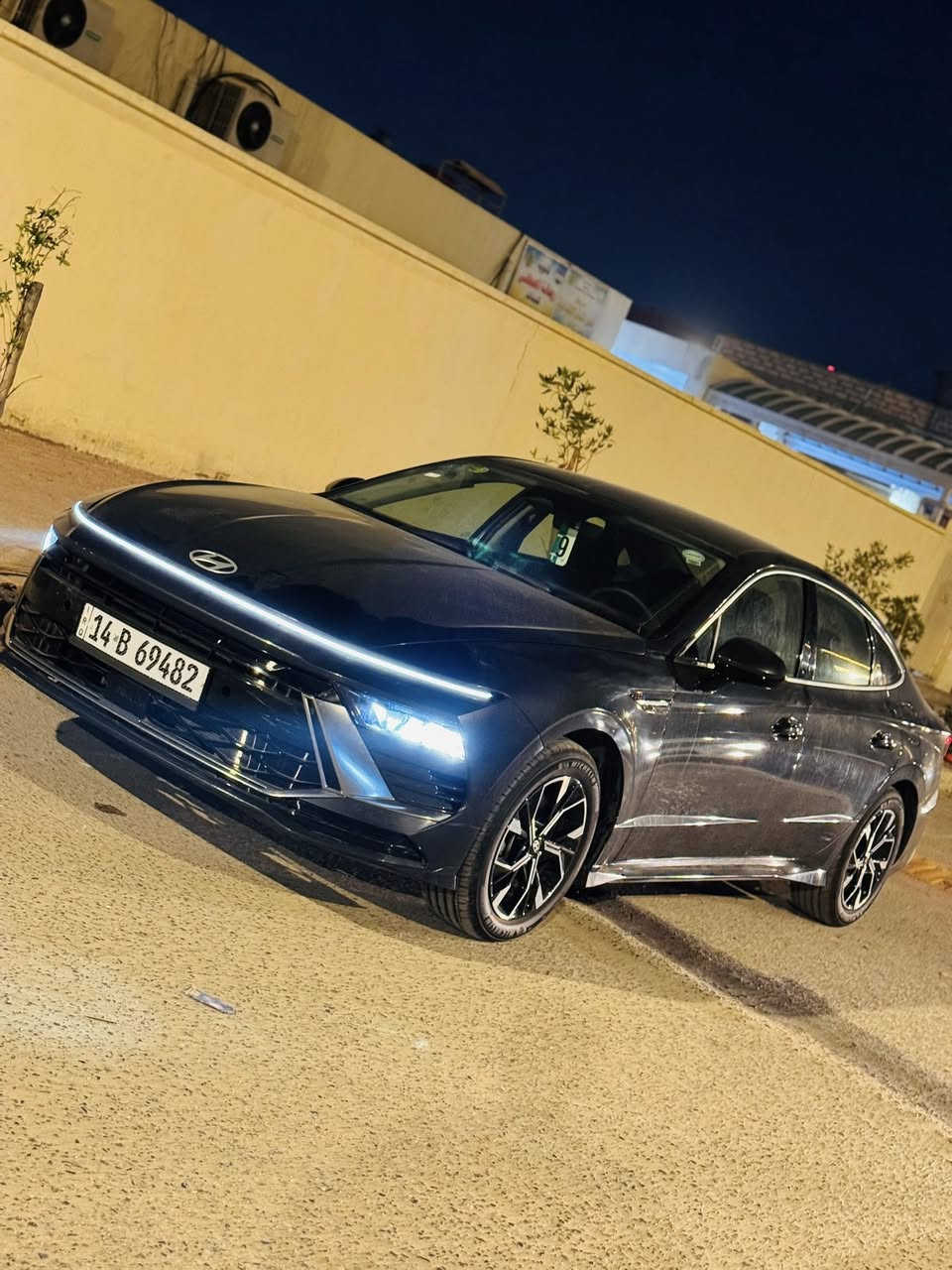 سلام لبيع سوناته مديل 2024 شكل الجديد حادث جملق بنيد فول موصفات بدون بانورنا  شفتات السترين بصمه شاشه بزيره ماشيه 3000  رقم بصره حره بسمي رقم ***********
