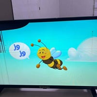 شاشة ٣٤انش • كسر بالزاوية • تشتغل