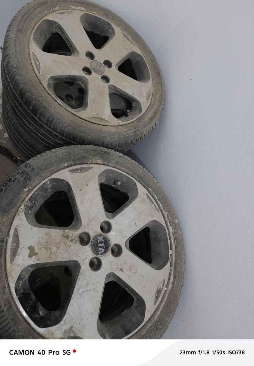 سلام عليكم للبيع ويل كب كيا ريو نضيف سعر 225 وبيهن مجال مكان نجف


**إذا كنت صاحب هذا الإعلان وتريد حذفه لأي سبب، رجاءا أرسل رسالة إلى الدعم الفني**