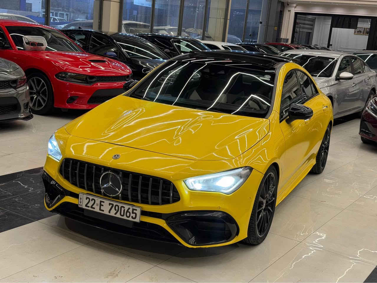 ميرسيدس ٢٠٢٠ 4matic
هةموو شتيكي بةشرتة يةك دينار مةسروفي نية
كير و مةكينة و كارةباياتي بةشةرتة
بستةك جاملخ و بستةك بوند سبوخة بي ژوري بي ارباك 
فول فول مواسةفات 
شوين هةولير 
‏Ⓜ️0750 369 9092
سعر  ٢٣٥$ كةميك مةجال

سيارة كلش حلوة اعي من صور 
بيها شبر جاملخ و شبر بوند بدون دواخل بدون ارباك 
فول فول مواصفات كير و محرك كهربائي كولها شرت 
مكان سيارة اربيل 
سعر ٢٣٥$ بي مجال شوية أربيل, العراق
