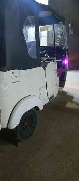 سلام عليكم تكتك للبيع 22شهر ل4رقم نكليزي تحويل مباشر مكاني بغداد حي البتول قرب فلكه  حي النصر تواصل ع الرقم الموجود ما متواجد ع فيس ***********
