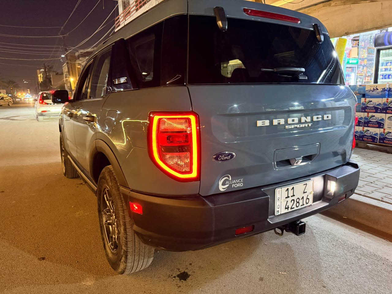 فورد برونكو BIG BEND 
2023 
وارد امريكي حادثها بسيط جانبي 
بجم كبس وصندوك كبس 
مكانها بغداد المنصور 
محرك 1500 توربو السيارة تاهذ اوكتاين 85 يعني بانزين عادي بدون اي ادوانز بس اني كله اعبيلها بانزين محسن ودهن اصلي 
اللون ميتاليك المميز والاحلى بفئتها 
***********
السعر 168$ ورقة وبيهة مجال بسيط بغداد, العراق
