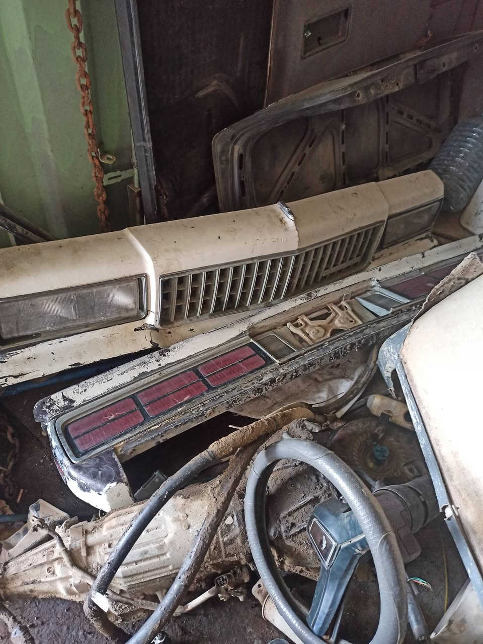 سلام عليكم غراض كابرس للبيع ***********
