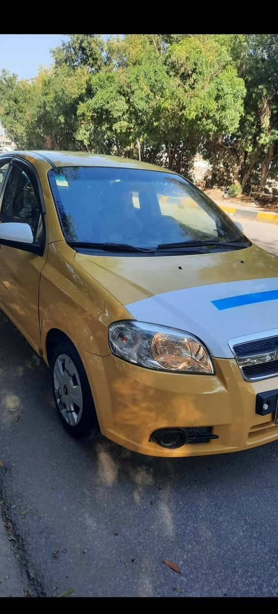 سلام عليكم سياره افيو كير عادي مكينه وكي جدد توني مبدلهن مصفره هيئه وغرامات مشروع وطني السهر ٣٧ وبيه مجال الاتصال وبيك خير وتدلل ***********
