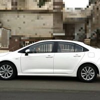 كورلا ٢٠٢٤ • ماشيه ٣٠٠٠٠ • فول فتحه داخل جلد