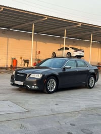 كرايسلر 300 • ٢٠٢٣ • ٣٧٠٠٠ كم