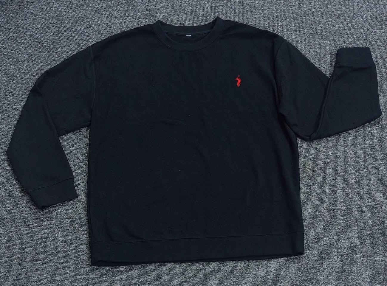 لبسة شبابي 🧔🏻 كوالتي عالي وخامة راقية جداً 🔥🔥🔥🔥 
يلبس قياس L/XL
السعر ب6بسسس


**إذا كنت صاحب هذا الإعلان وتريد حذفه لأي سبب، رجاءا أرسل رسالة إلى الدعم الفني**