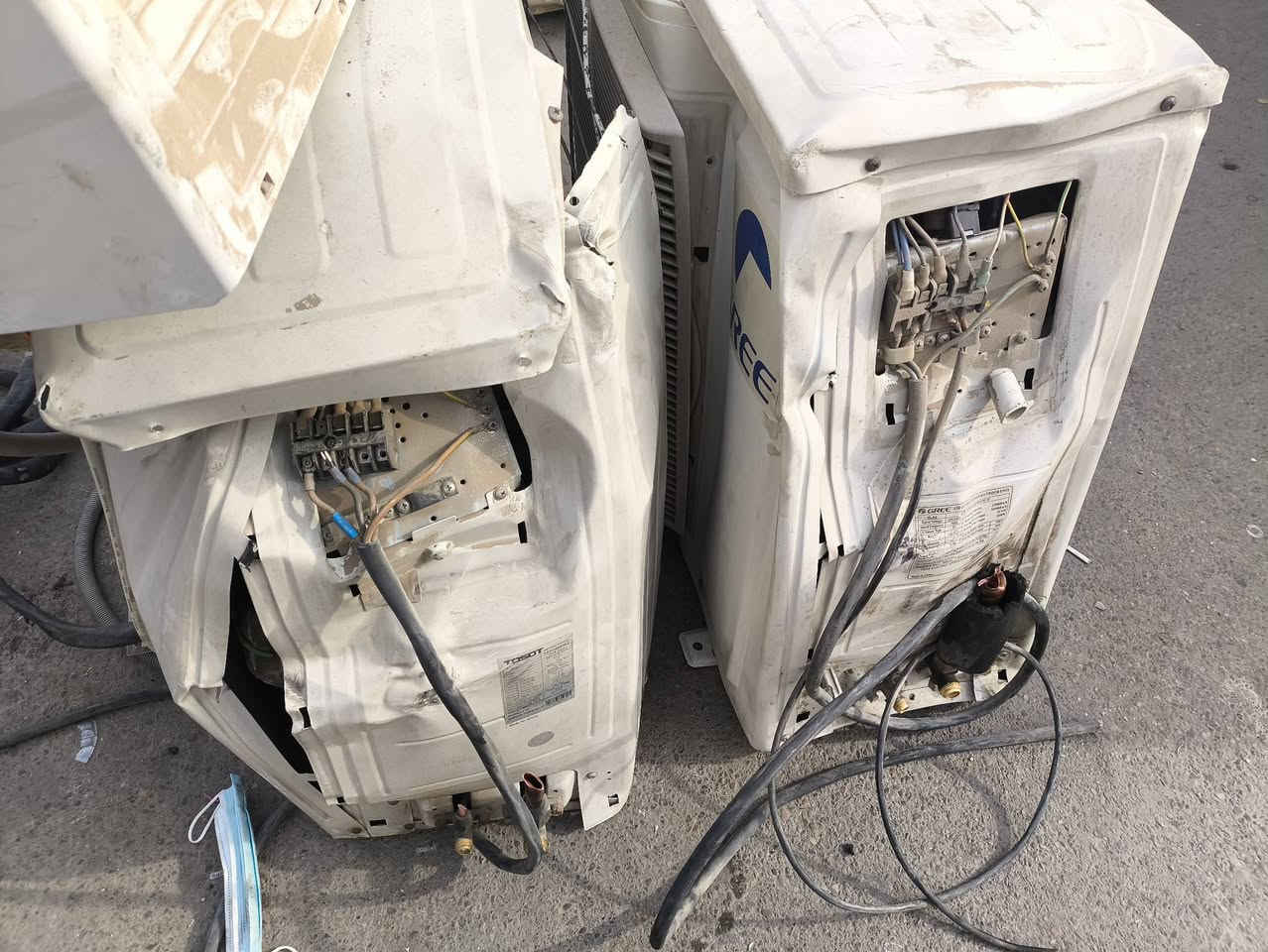 نشتري جميع النحاس والسبالت والمكيفات والمولدات والماطورات والملفات العاطله والكيبلات والوايرات التالفة سبلت ١طن ٤٠ الف سبلت ٢طن من 100الى 120الف ٣طن 200الف المكيفات الصيني 85 الف  السعودي والأمريكي من 150   الى125 الف
للتواصل
*********** 
يتوفر واتساب
#نحاس
#سبالت_عاطلة
#مكيفات_عاطله
