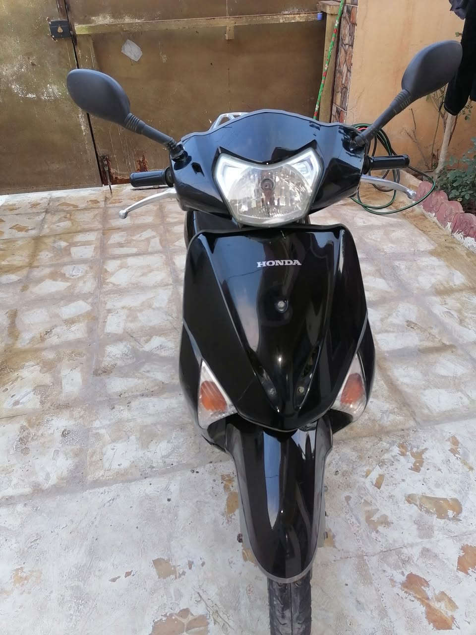 ماطور ليدي حديث كفراته كلها جديده مفتوح مجفت جديد ايي خلل مابي كله جديد كفاله عامه  سعره 850 وبي مجال شي قليل  
الرقم 0771211566


**إذا كنت صاحب هذا الإعلان وتريد حذفه لأي سبب، رجاءا أرسل رسالة إلى الدعم الفني**