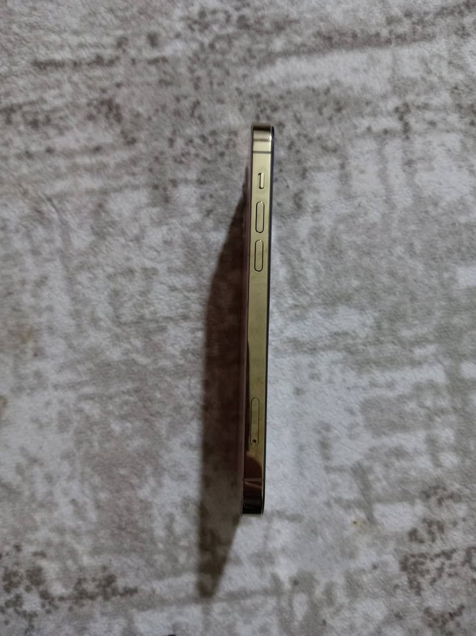 السلام عليكم 
ايفون 12برو امريكي مبدل شاشه وبطارية 
لجهاز گلشي بي طبيعي كامرة صوت تصال  فقط شغله وحده يرست ،بسبب لبطاريه لتجارية  لباقي مكفول 
ذاكرة 128 بطاريا 100 
للمراوس بأيفون فقط 
*********** 
متوفر واتساب
