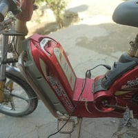 دراجه شحن للبيع شركه الاخوين السعر 350 بطاريات جديده و مضمونه لمدت سنه...