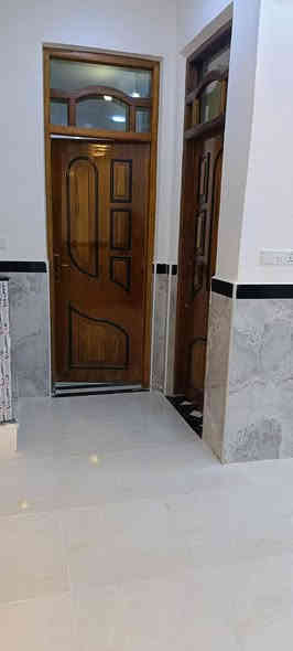 //اللهم صل على محمد وال محمد//                                                   يوجد لديناء بيوت  للبيع. العرضات 125متر  طابقين و100متر طابقين و100متر طابق واحد    بيت بحي الغدير بيوت صفه  مساحة الواحد 100متر طابقين وشارع  عشرين الموقع  قرب اسواق ارحمه  نفس شارع 20 يوجد بيوت للبيع بمغربه 140متر و100متر  يم سوق مغربه يوجد بيوت للبيع شيشان  مساحة الواحد 100متر الإستفسار شراي سعر تصال على رقم او واتساب مفتوح ***********
