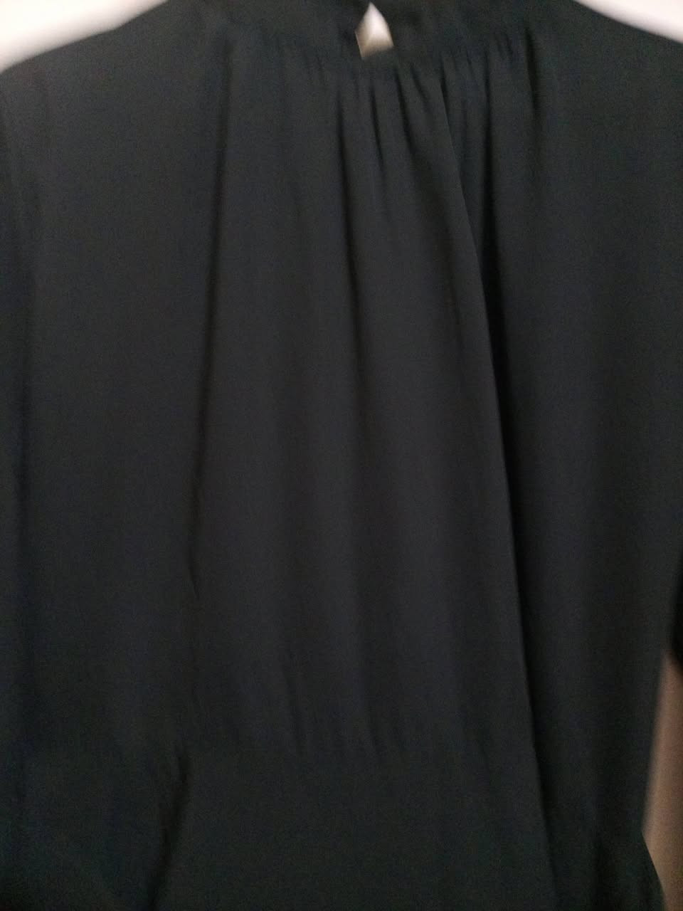 السلام عليكم فستان للبيع القياس 46 والسعر 10


**إذا كنت صاحب هذا الإعلان وتريد حذفه لأي سبب، رجاءا أرسل رسالة إلى الدعم الفني**