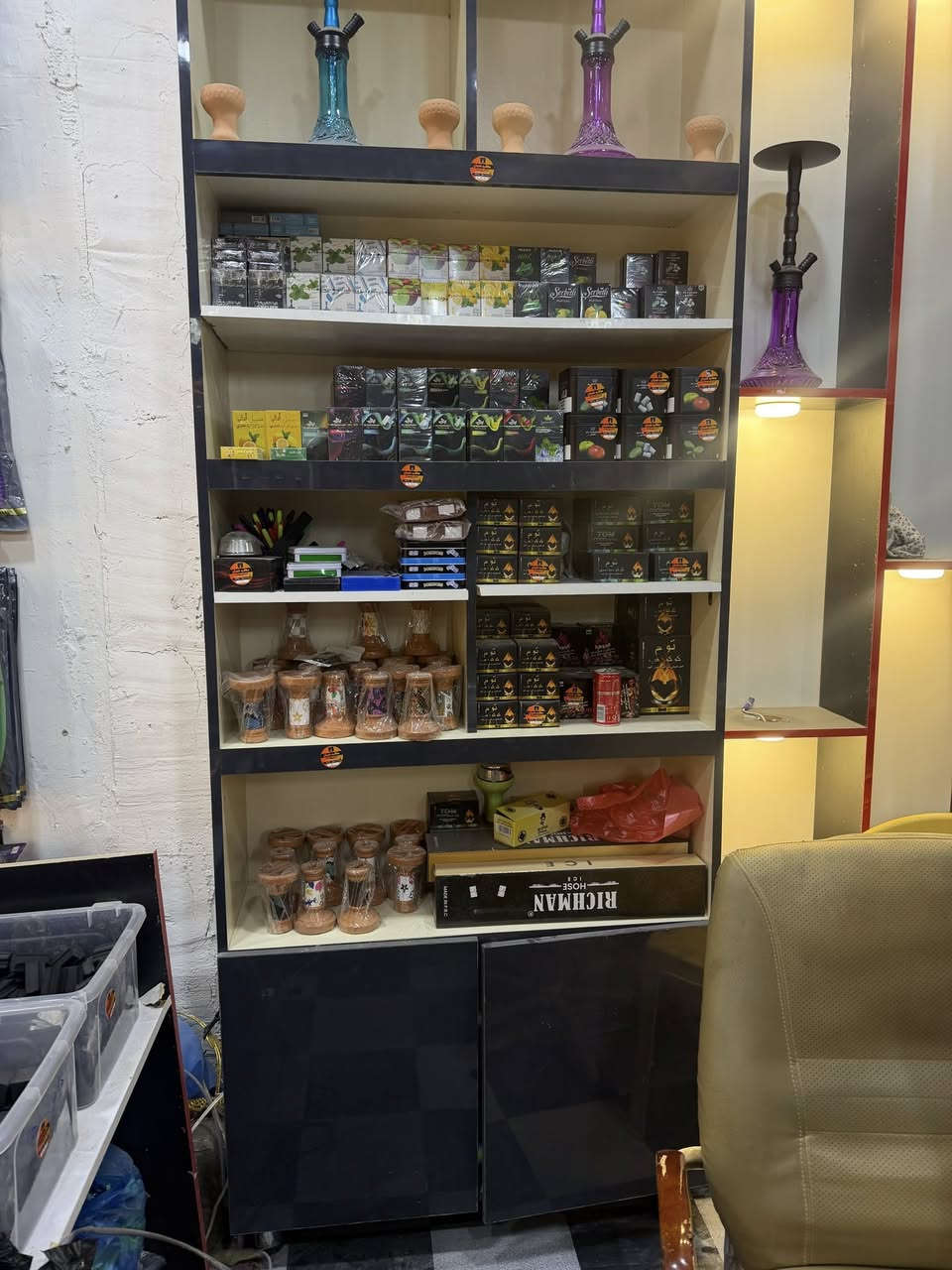 السلام عليكم فاترينات ام الكومدي عدد ٢
وام خانات عدد ٢ تفصال كبل شهر ورفوف درجه اولى اللوح عدد ٢٨ طول متر و٢٠
و٤ قطع على متر
شيال عدد ٦١
مسطر طول متر و٢٠
عدد ٢٩
النضافه ١٠٠ بالميه مكاني كوفه حي نيسان ابيع جوه سعر السوك مراسله او اتصال عالرقم
***********
