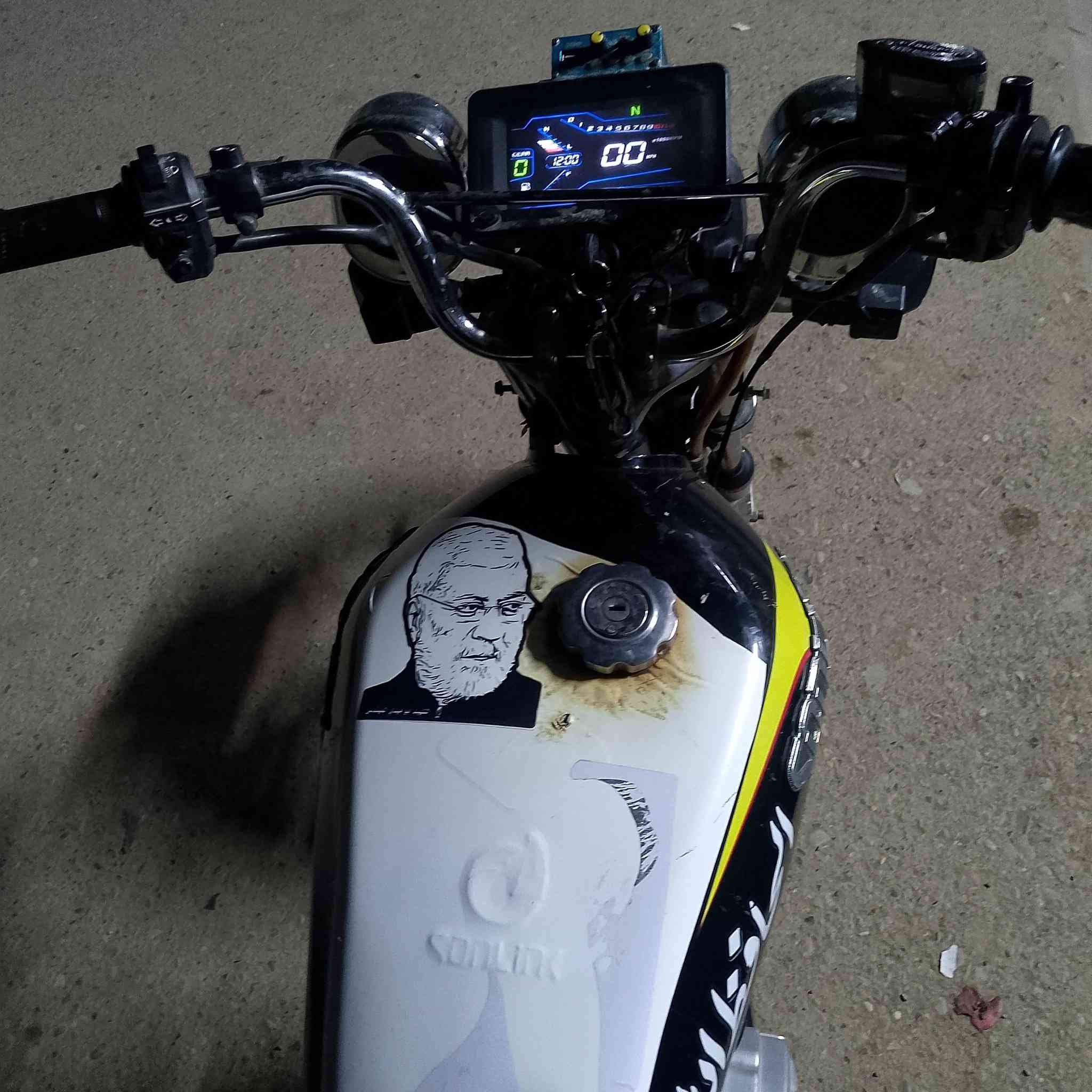 السلام عليكم دراجة لبيع موديل (24)محرك ما مفتوح دراجة نضيفة اوراق كاملة السعر 525 وبيهة مجال /رقم*********** بي وتساب
