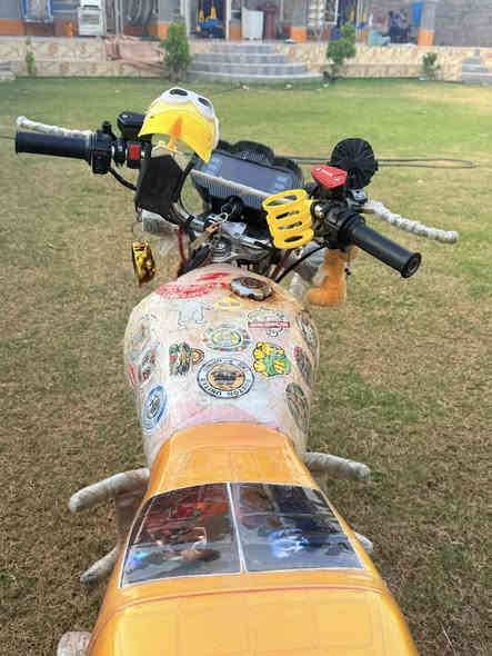 دراجه سونك موديل 24 محدثه 25  برغي مامحطوطه عليها سبانه ماطاختها السعر ٨٢٥ بيها مجال بسيط حك الجيه ***********
