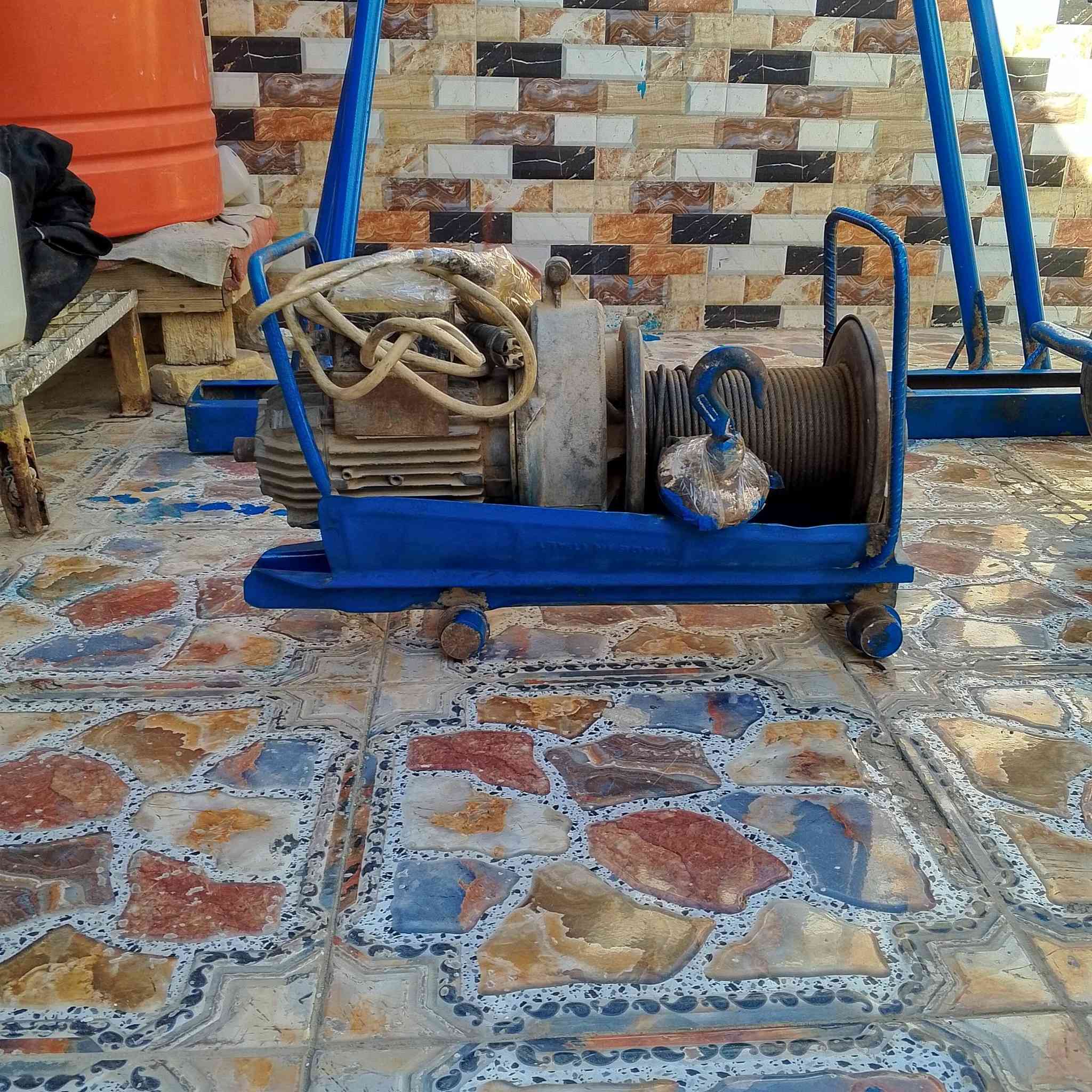 ونج لبيع ايطالي ويا اسكلة بدون عرباين مكاني البصرة قضاء المدينة ناحية عز الدين  وهاي ارقامي ***********وهاذ رقمي الثاني بية وتساب ***********
