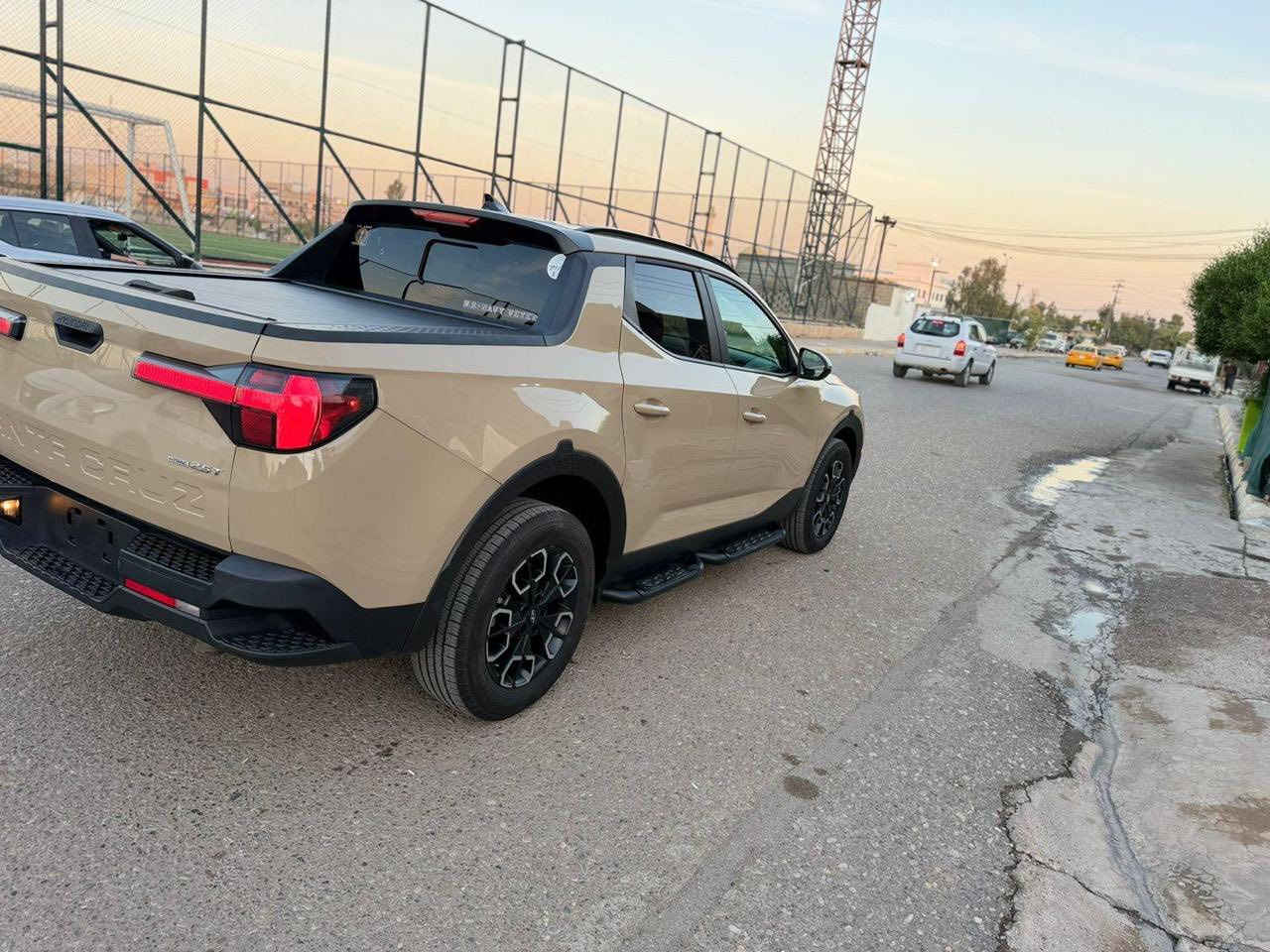 هونداي سانت كروز موديل 2024  فول مواصفات فورويل محرك حجم 2500 توربو السيارة بشرط من دعامية الى دعامية بي قطعتين صبغ فقط باب وجاملغ امامي طرف سياق يترقم سيارات محافظات شمالية اربيل  سليمانية دهوك حسب رغبة المشتري مكان السيارة كركوك  شورجة 
اتصال على رقم موبايل 

***********

السعر 
مناسب جداً 
145 ورقه.  اناي اريد ابيع
