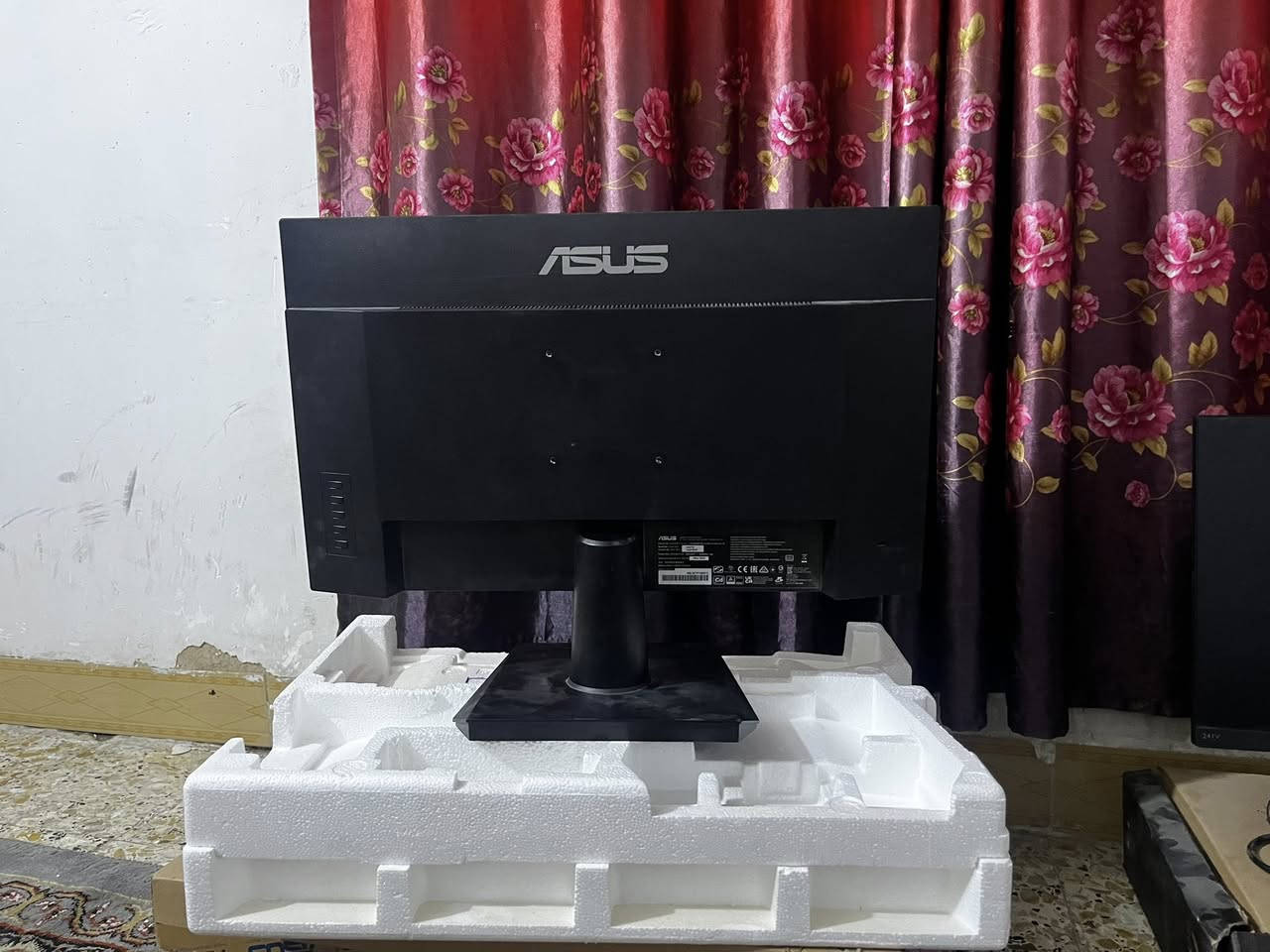 السلام عليكم شاشات  عدد 2 شغالات فقط شاشة مكسورة حط سعرك وبالعافية
مكاني بغداد جزيرة سياحية


**إذا كنت صاحب هذا الإعلان وتريد حذفه لأي سبب، رجاءا أرسل رسالة إلى الدعم الفني**