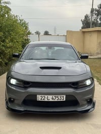 جارجر 2017R/T  8 سلندر 5700 السياره حادثها جاملغ بنيد  سونار مرفق بصور...