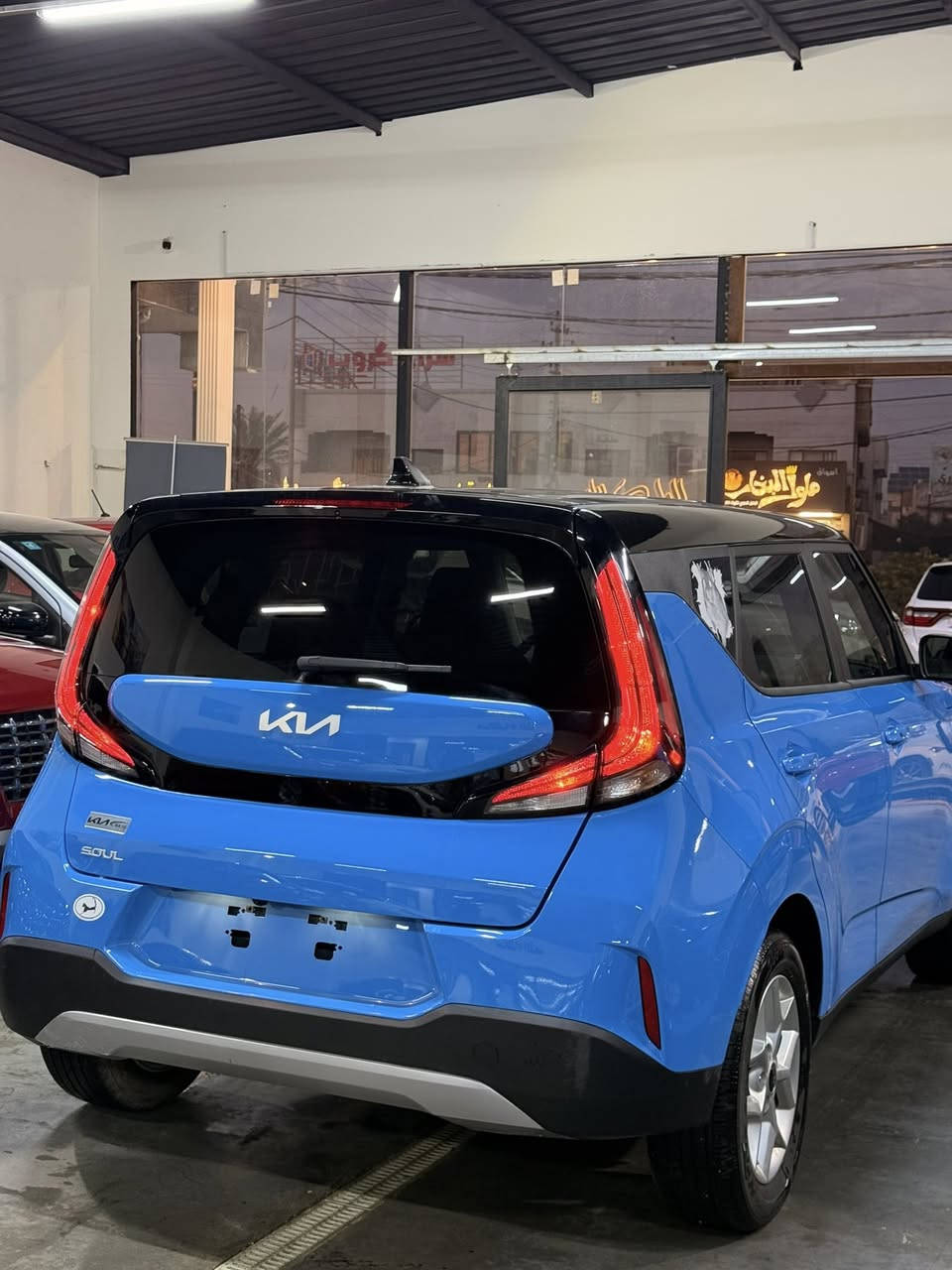 متوفر داخل صالة عرض شركة ( نجوم السواحل ) ✅
كيا صول 2025 S بدون رقم 
ماشيه 4000 فقط زيرووو 
حادث السياره كما موضح بالمنشور ( صبغ الباب + دور الجاملغ )
بجم مقفول بدون دواخل 
توكلر (  سمائي + اسود ) 
1-بصمه تشغيل+ تشغيل عن بعد 
2-شاشه كبيره 
3-كشن كهرباء 
4- رادارات 360 درجه 
5-كامرا خلفيه دواره 
6-تحديد مسار
7-قيادة ذاتيه 
8-أيقاف ذاتي 
9-مانع أنزلاق 
10- مود درايف ( متعدد القياده ) 
وباقي المواصفات المعروفه 
معروضه 165 بيه مجال بسيط 
للأستفسار أكثر زورونا الى موقع الشركة 
بابل-حي الطياره - قرب شركة آسياسيل ✅
او الأتصال ع الارقام التاليه 👇👇
*********** / علي الجبوري 
*********** / محمد الحميري
