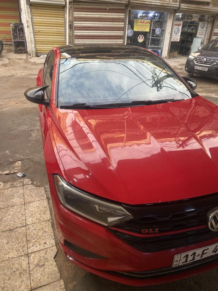 Volkswagen Jetta 2019
سعر بلاشش ١٣٥$ بيها مجال🔥
فوول مواصفات  R, Line
بنوراما
بصمة
رادارات ٣٦٠ درجة
كراسي جلد،كهرباء،تدفئة 
داخل لونين
تحكمات ستيرن
وياله ١٨
ماشية فقط ١٢٩الاف
ضرر❌بنيد وجاملغ وبيها بخات هنا 
ارباك ستيرن و داشبورد اصلي 💯/💯
سيارة مرقمة و بسمي
موجودة 📍بغداد
***********
