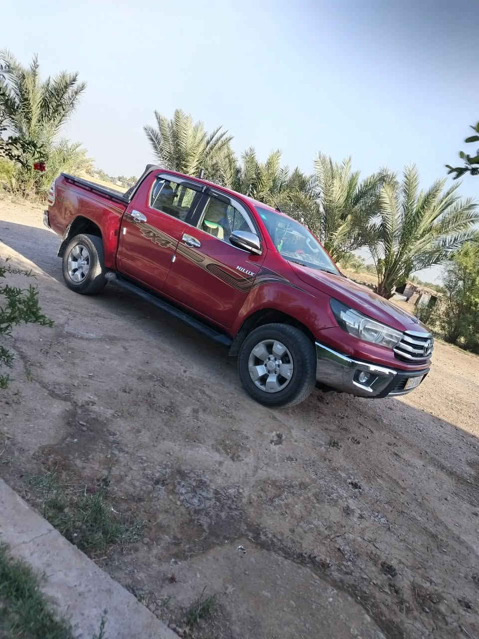 هايلوكس فور ويل 2018 كويتي گيرعادي رقم بغداد مكانها بغداد  -التاجي السعر 215 بيها مجال تفاصيل اكثر اتصل ***********
