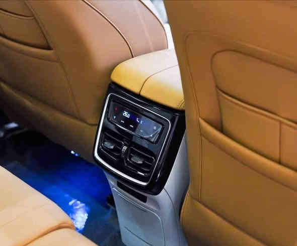 جيتور x70 موديل ٢٠٢٤ لكجري فول مواصفات محرك ١٦٠٠ تيربو رقم كربلاءماشيه
 ٢٠ الف ضمان شركه
*********** كربلاء
