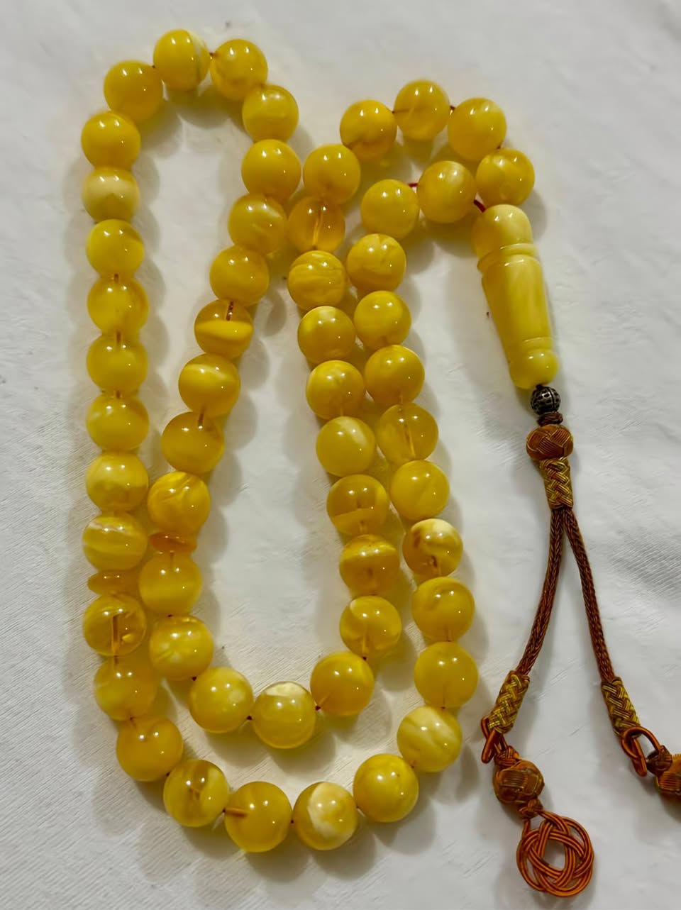 السلام عليكم مسباح كهرب كلينكرادي قديمه ماخذه لون خامه شجريه منوصفه ولا غلطه 
وزن المسباح ٥٥ غرام العدد 57 حبه 
السعر خااص رجاءً


**إذا كنت صاحب هذا الإعلان وتريد حذفه لأي سبب، رجاءا أرسل رسالة إلى الدعم الفني**