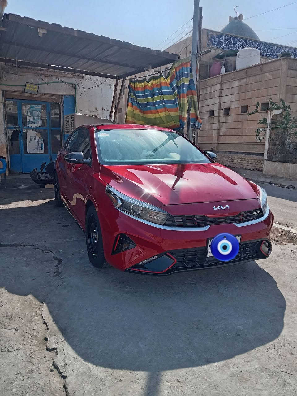 السلام عليكم فورتي 23 فول مواصفات وارد امريكي  للبيع ماشيه 55 سياره جديده تخم تاير سياره كير عادي محرك 1600 تيربو تفاصيل اكثر تصل ***********
