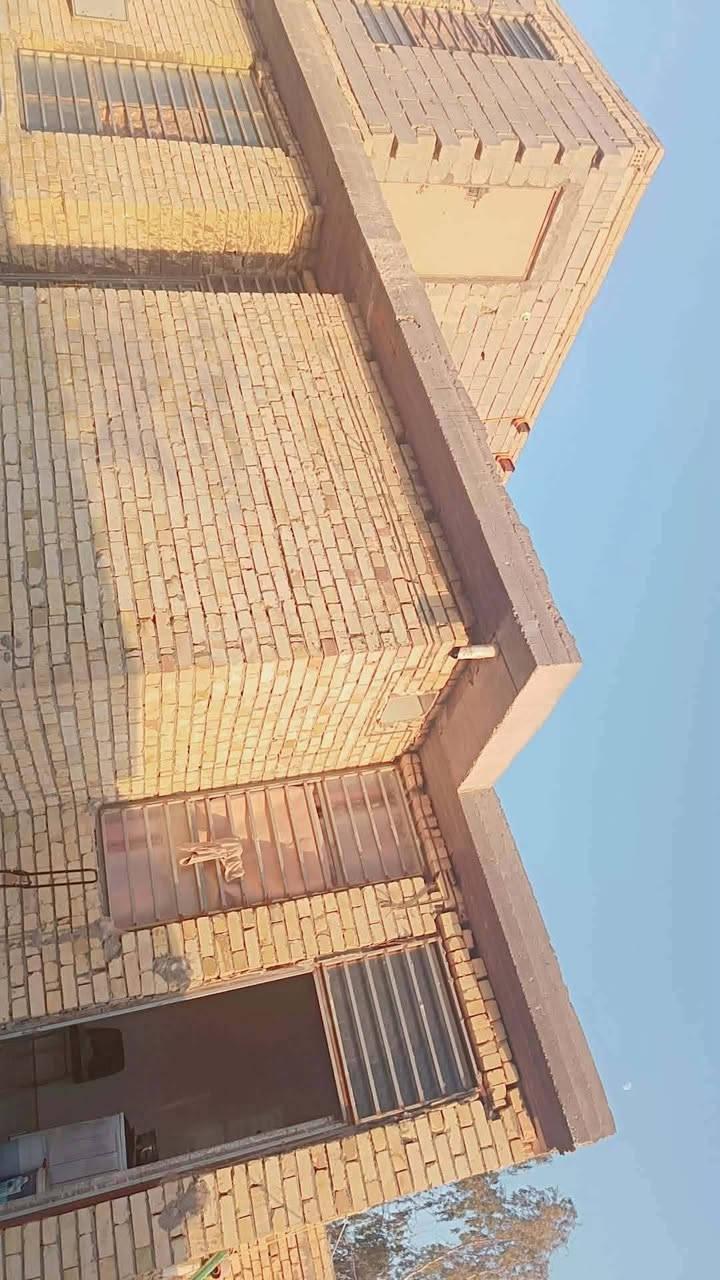 للبيع نص دونم 1200 متر شارع كربلاء نجف عمود 235 جهت ياعلي مشمول بلطابو بي بيت بي غرفتين وصاله وتخاريج البيت مامسكون جديد السعر 70 مليون
***********
***********
للبيع نص دونم 1200 متر شارع كربلاء نجف عمود 235 جهت ياعلي مشمول بلطابو بي بيت بي غرفتين وصاله وتخاريج البيت مامسكون جديد السعر 70 مليون
