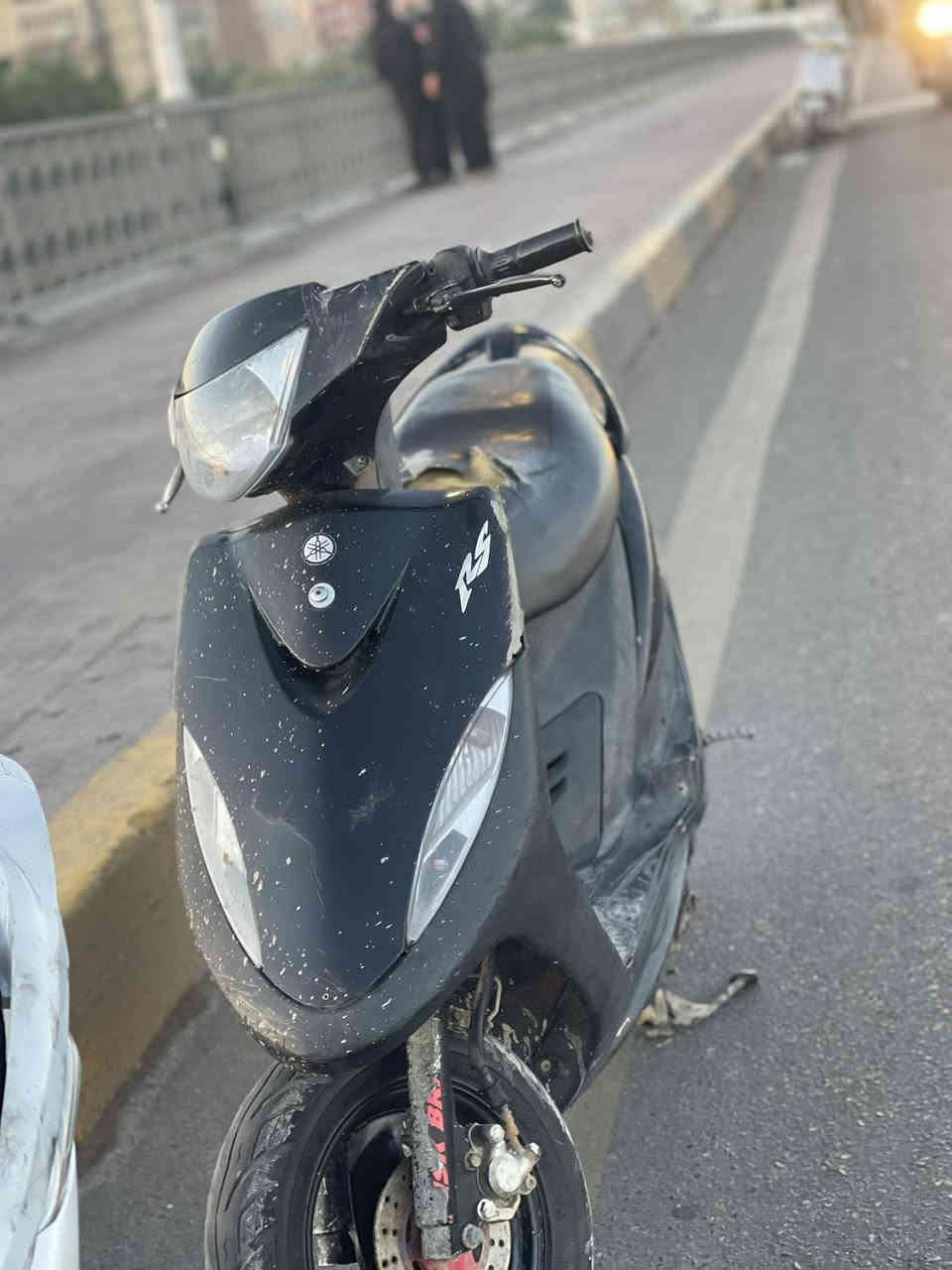 السلام عليكم دراجه عدله مكفوله من كلشي مكينه ابلادي ما مفتوحه كهربايات كوله شغاله تايرات جدد خرز فايبرات جبنه بنزات كله جديد يعني الدراجه واحد عله واحد متذب عليه ربع السعر 600وبيه مجال مكاني بغداد الشعله رقم ***********
