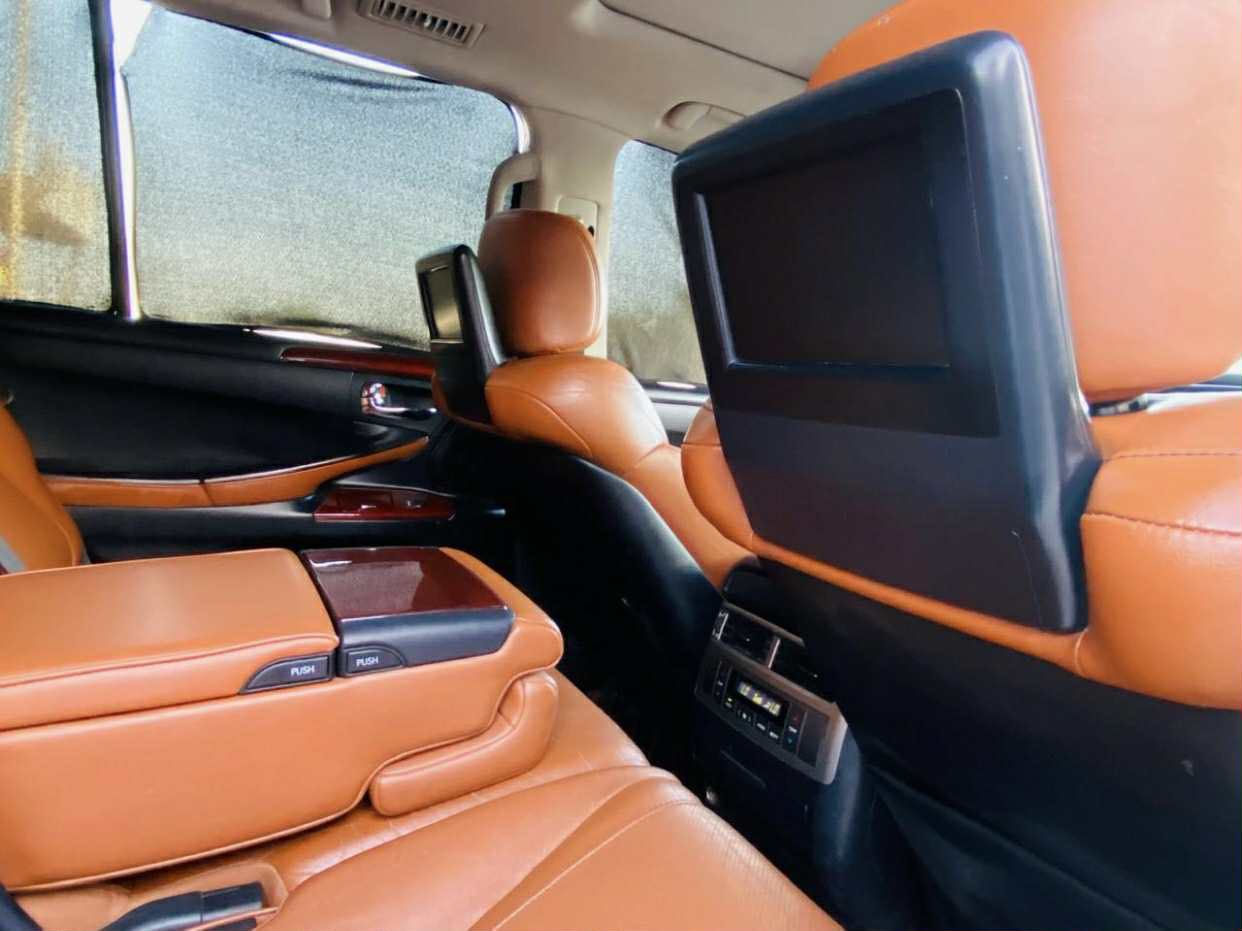 Lexus lx  570   2013   

 مواصفات الكزز معروفة فول الفول 

بصمة

سلايت فتحة 

ديفدي

5 كامرات

ثلاجة

داخل قرميدي 

لايت زينون

كشنات جلد

كشنات تبريد تدفئة 

كشنات خزن ميموري 

جكات

 نظام إيكو سبورت

ستيرن كهرباء  

مري شفط

 باب صندوك كهرباء

رادار أمامي 

محرك كير كفالة ومامفتوح 

صدر ع وضع الشركة

تبريد ثلج شركة

رقم بغداد تحويل ثاني يوم

مكاني الحلة للاستفسار

***********
