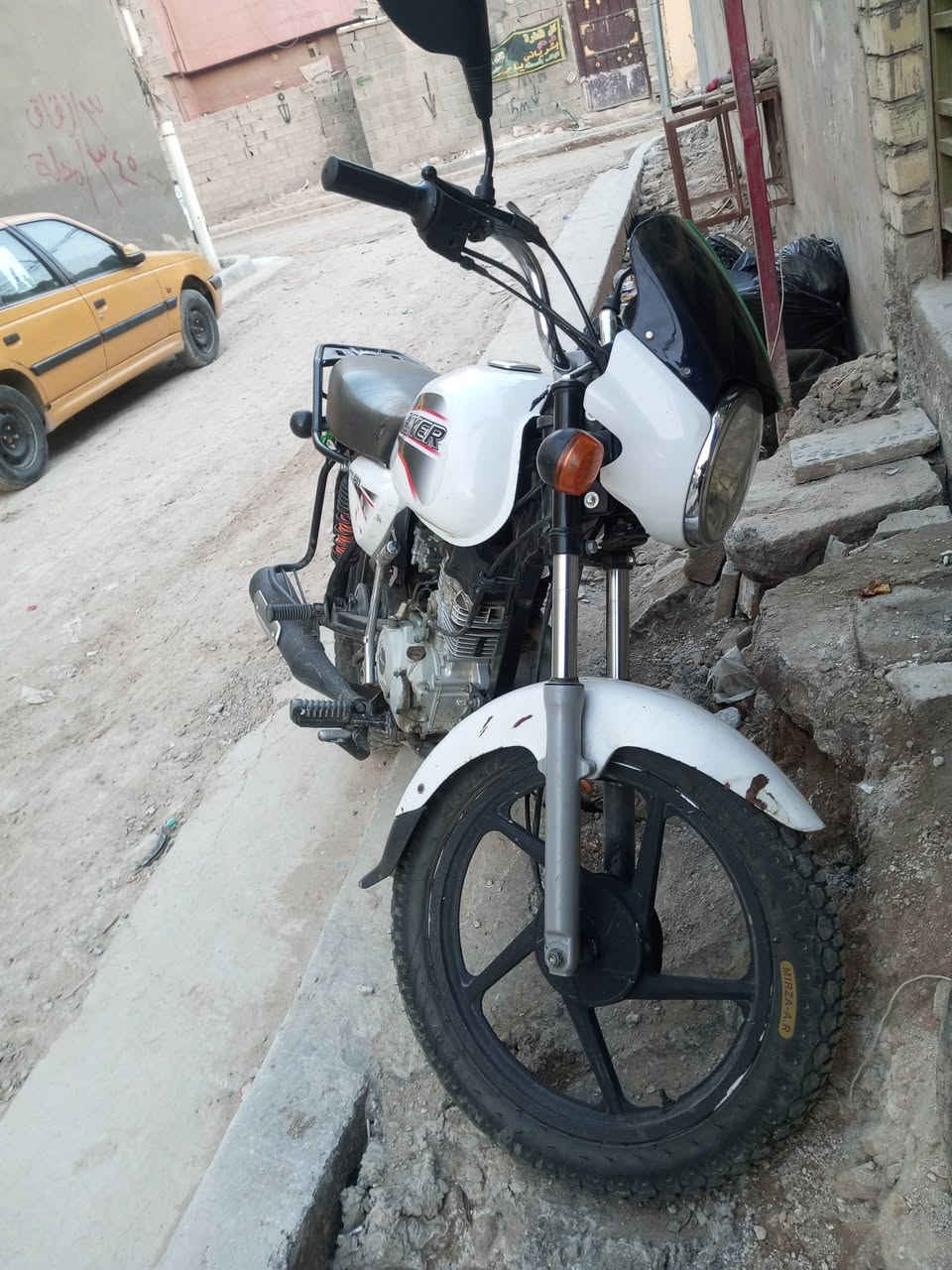 سلا عليكم دراجه بوكسر موديل 2019دراجه كله شغاله سلعه معدل عوزه بس سلف عطلان دراجه حلوه ما ناقصه صي وراق كامله صوليه سعره 850بيه مجال لطبين مكاني بغداد حي اور ***********بي وتساب
