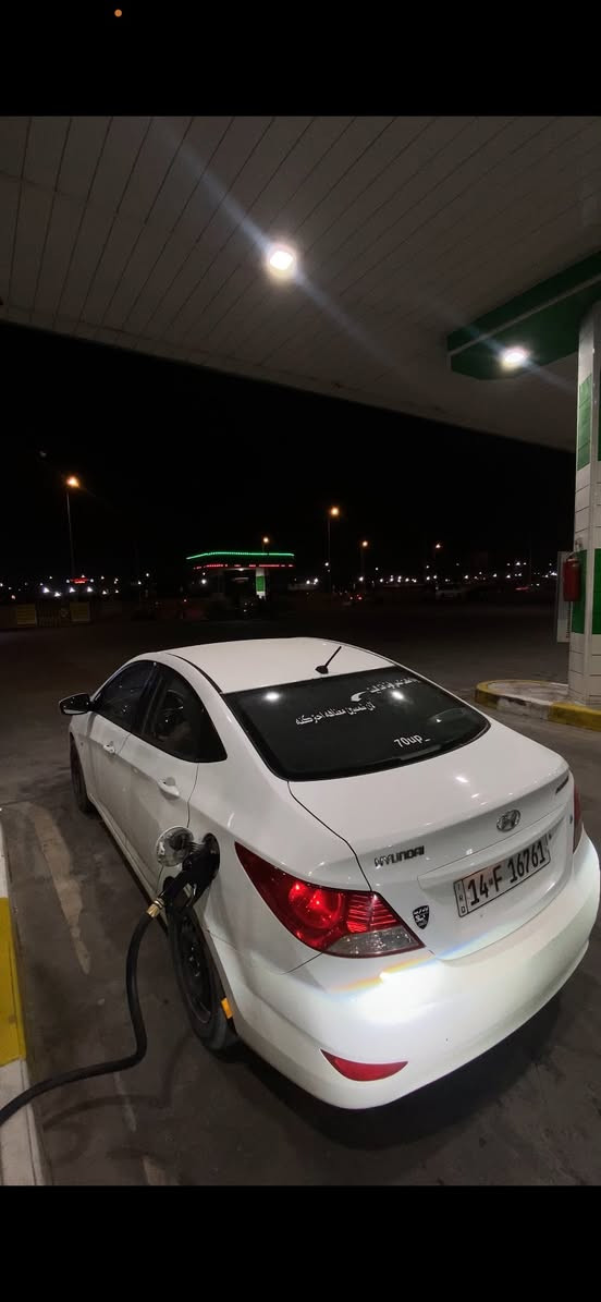 للبيع اكسنت 2013 خليجي رقم جديد بصرة جاهزة مكينة كير تبريد تدفئة حدادية جديدة قبل اسبوع نافضها نفض مكفولة من الفتح والتبديل والضربة بيها فقط ملاحظات بسيطة سيارة جاهزة خير من اللّٰه اقرة المنشور عدل يلا تتصل رايدها ب90 وبيها مجال قليل جداً والسياره بأسمي تحويل مباشر هزه جديده 2026 سنويه تنتهي نهايه 2029 السياره مغلفه فابلون اسود حراري للجماليه
الرقم ***********
