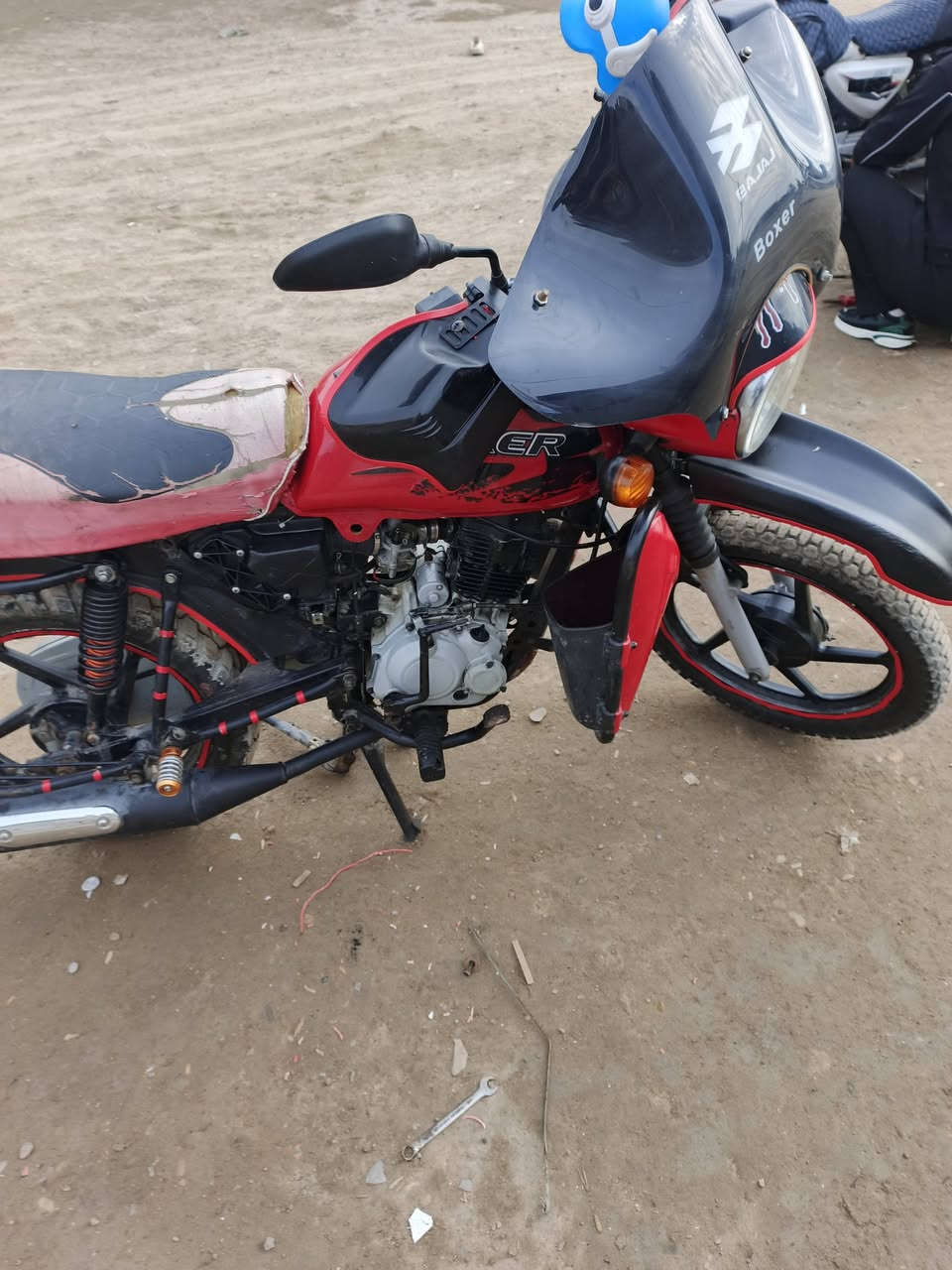 سلام عليكم دراجه بوكسر جبلي للبيع مديل 2018نازله 2019دراجه خير من الله تجفيت جديد شركه دراجه اشتريتهة قبل سنه وما طالع بيهة بس طابكهة بلبيت ما متعوبه السعر 600الف 
الرقم *********** مكاني بغداد المعالف تقاطع الدرويش
