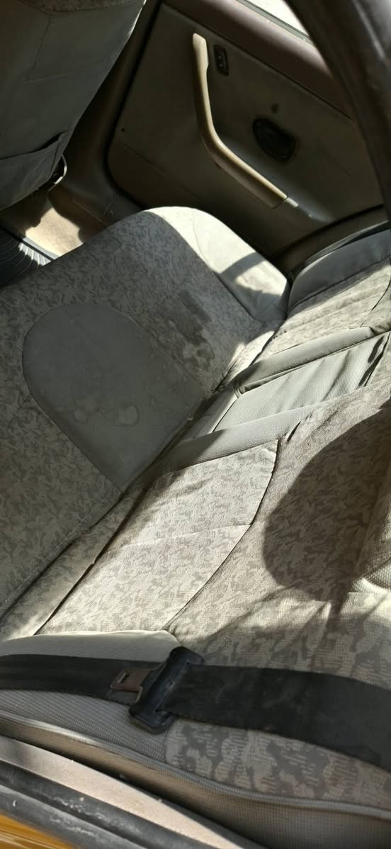 سلام عليكم خواني سياره للبيع خير من الله بيها ضربه موضح بل صوره
سعر 27 قفل 
رقم توصل ***********
