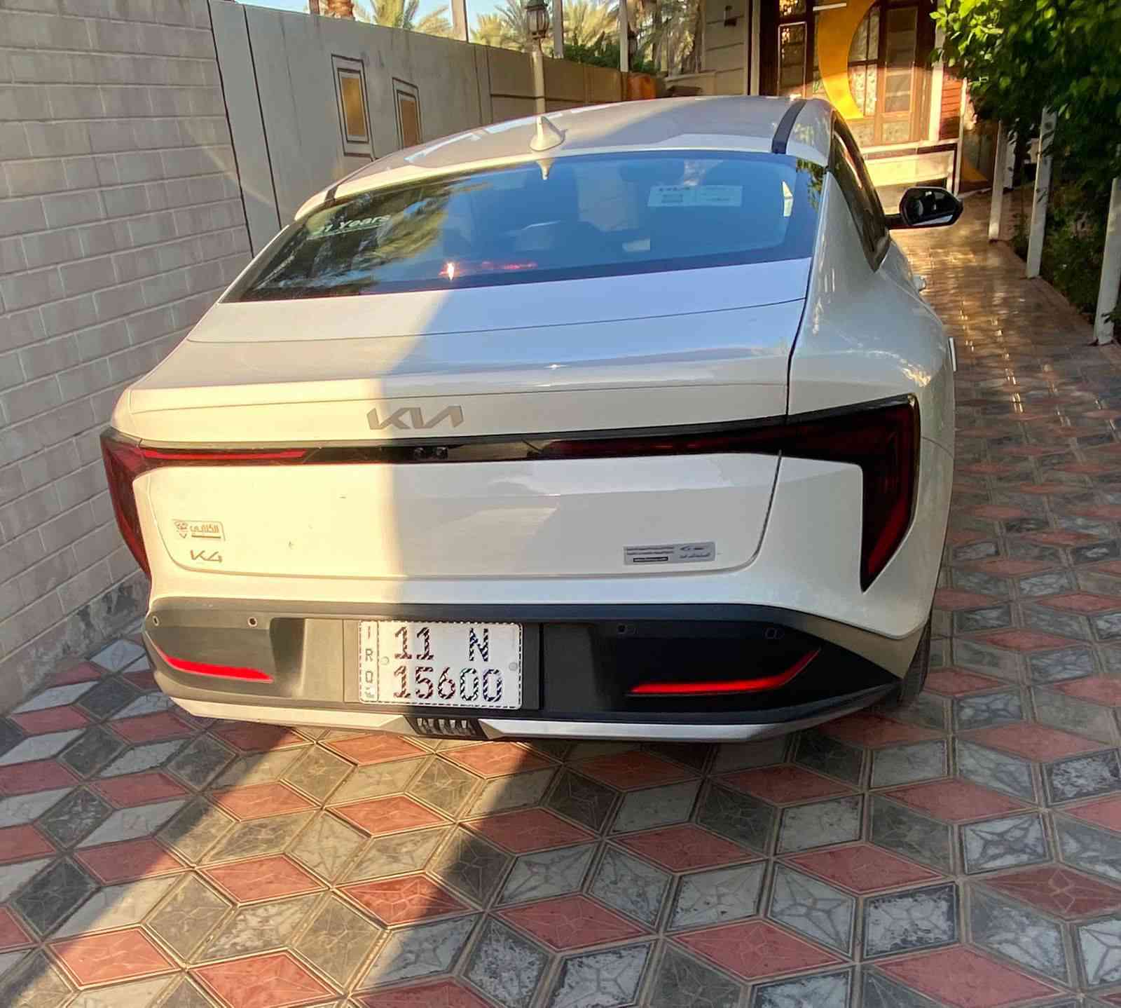 كي 4 نص مواصفات 2025  خليجي محرك 2000 دوش المرغوب ماشيه 3 الف مغلفه ارضيه جلد وكشنات جلد زلغ مابيه كفاله عامه رقم بغداد سعره 188ورقه/***********
