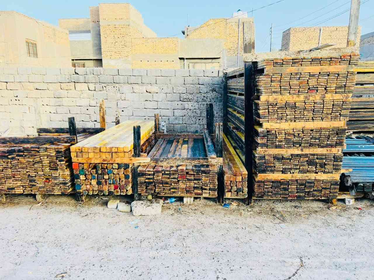 قوالب خشب للبيع الاول 14 ال ربع والثاني 14 وربع ***********. ***********
