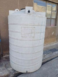 خزان الوطني  ٢٠٠٠ لتر مستعمل نظيف السعر ١٢٥ للاستفسار ٠٧٧١٣٣٠٦٩٤٩