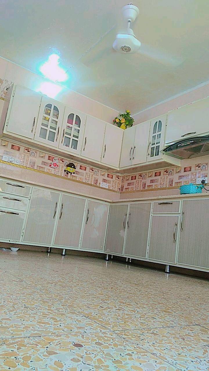 البيع بيت زراعي عليها معامله طابو العدد الغرف 2يوجد خراج كبير 