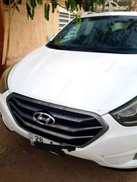 توسان • ٢٠١٥ • ماشي ١٨٠٠٠٠