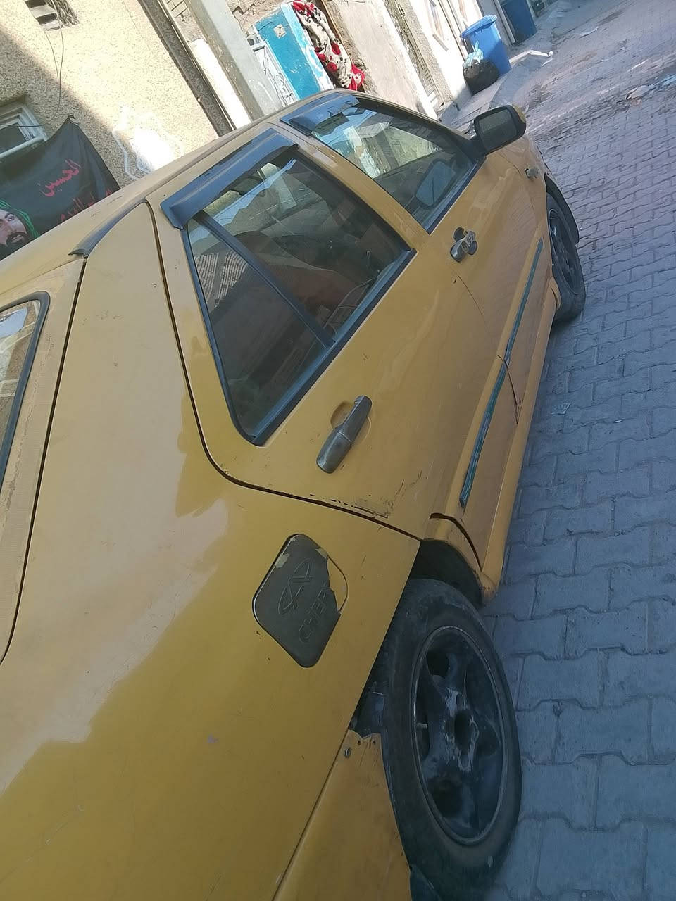 السلام عليكم سياره شيري كوين محور كير و مكينه كورلا سياره مال شغل محرك جديد ب11 بدون راعي اكفل سرقه و عشاير سنويه حمره رقمي *********** خادم الكم بيهه مجال
