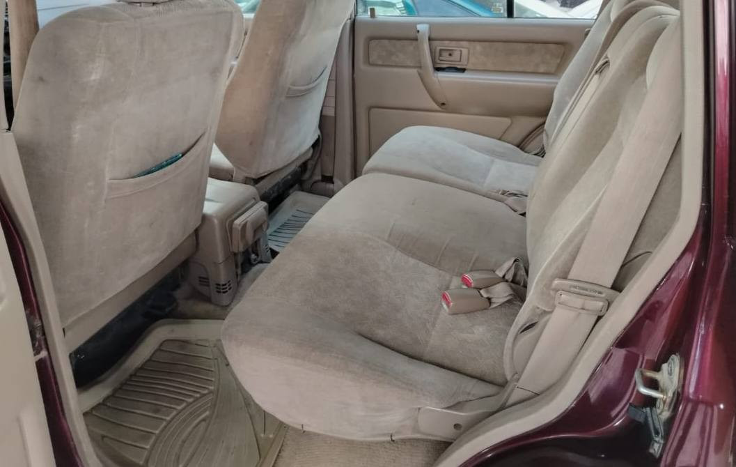 ئاسوزو مێدێل 2000 ڕەقەم هەولێر سەنەوی ٦مانگی ماوە بەسەر بچێت سەیارەکە بەگشتی خراپ نیە دەبڵ ئەکسل شەش بستۆنە کەمێک دوکەڵی هەیە لەسەر کاڵبونەوە کامل جەلاتین کراوە سەیارەکە لە سلێمانیە سیعری قفڵی ٤٢ $ ژ.ت *********** السليمانية, العراق
