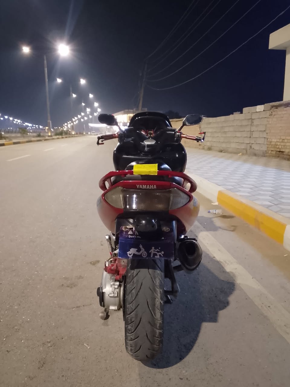 تيماكس موديل 2008 
كامله مابيها اي مشكله ولا نقوصات 
مكان ديالى بعقوبه 
السعر 25 ورقه 
***********
