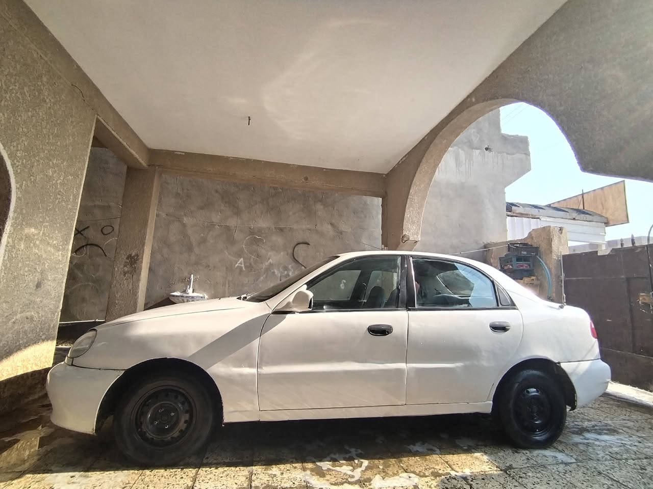 السلام عليكم
دايو لانوس للبيع موديل 2000/سنويه ساقطه / رقم نجف كير فول عادي  مكينه مكفوله مابيها تنقيص ولا تبخير مصبوغه حزام  كهربائيات كلها شغاله /السعر 30ورقه وبيهه مجال /العنوان  واسط النعمانية //للاستفسار الاتصال على الرقم /***********
